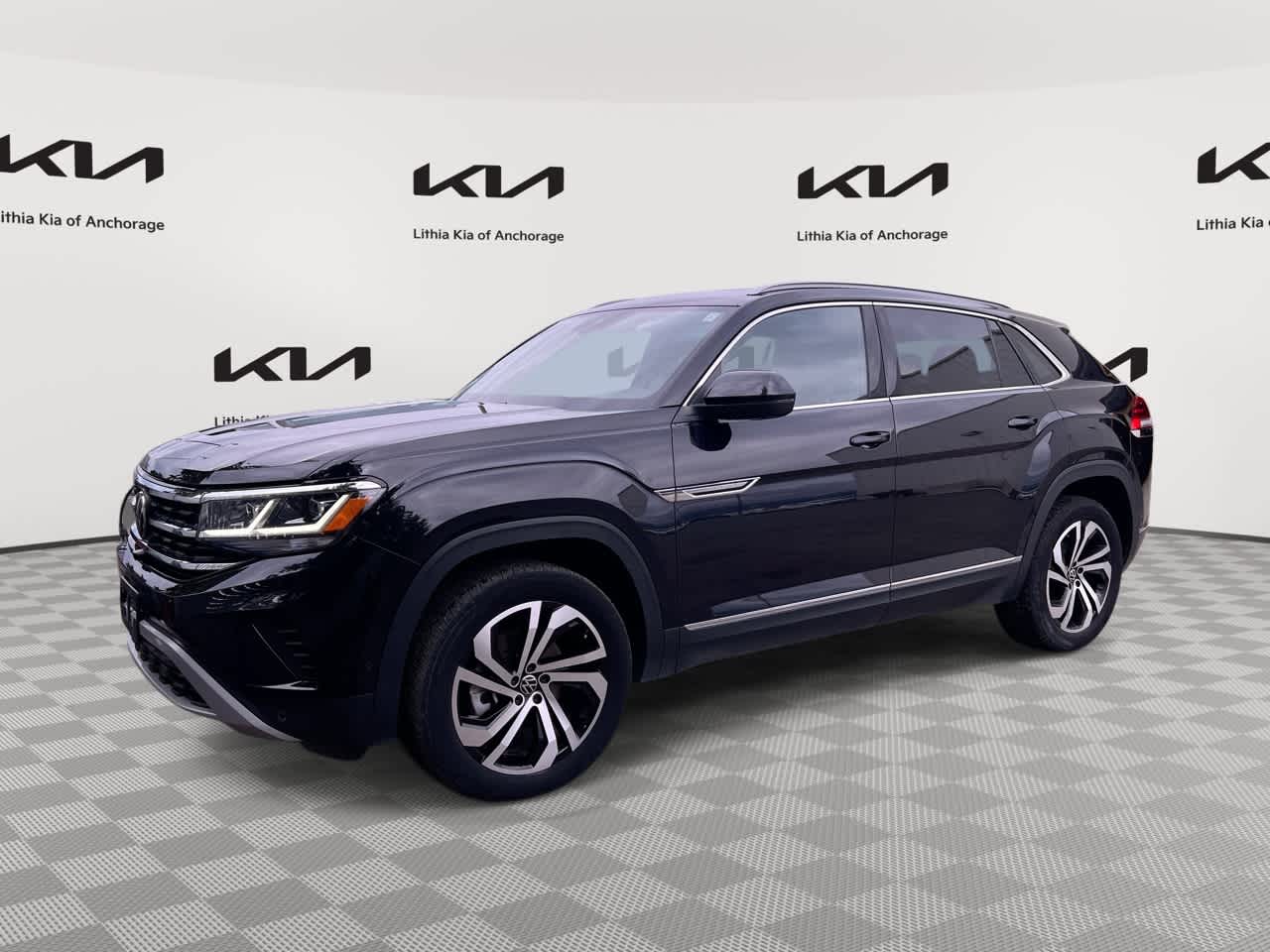 2021 Volkswagen Atlas Cross Sport 3.6L V6 SEL Premium 4MOTION's photo