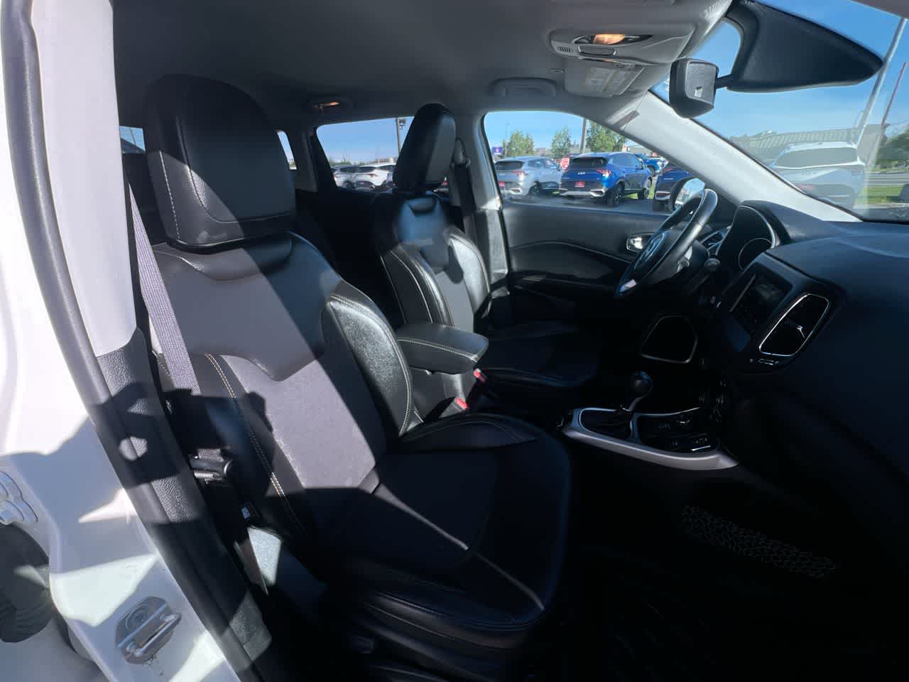 Thumbnail: 2019 Jeep Compass - 28