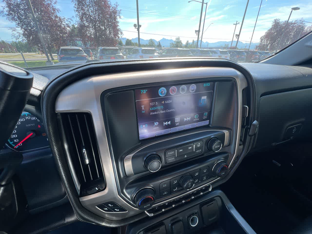 Thumbnail: 2018 GMC Sierra 2500 - 16