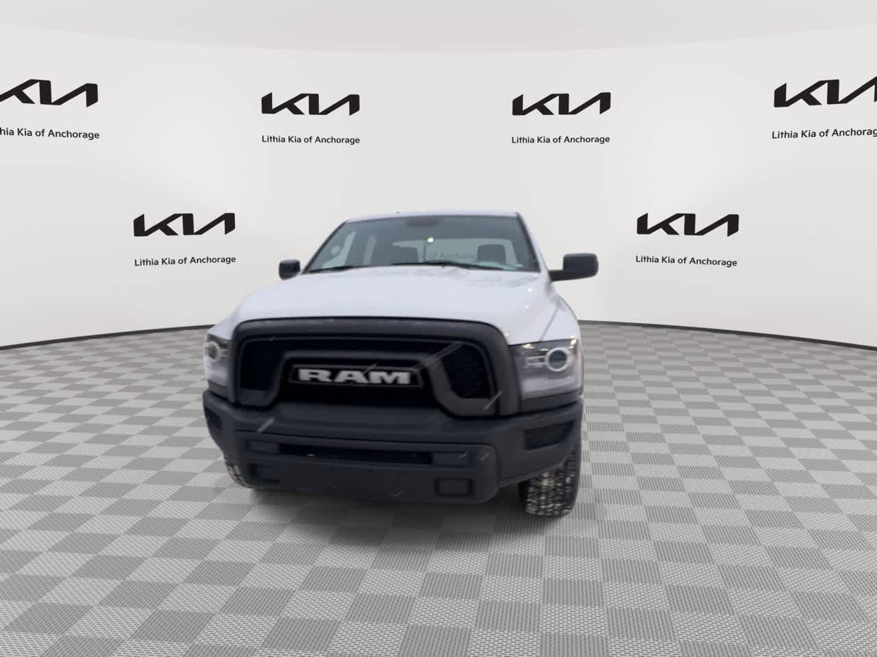 Thumbnail: 2024 RAM 1500 Classic - 3