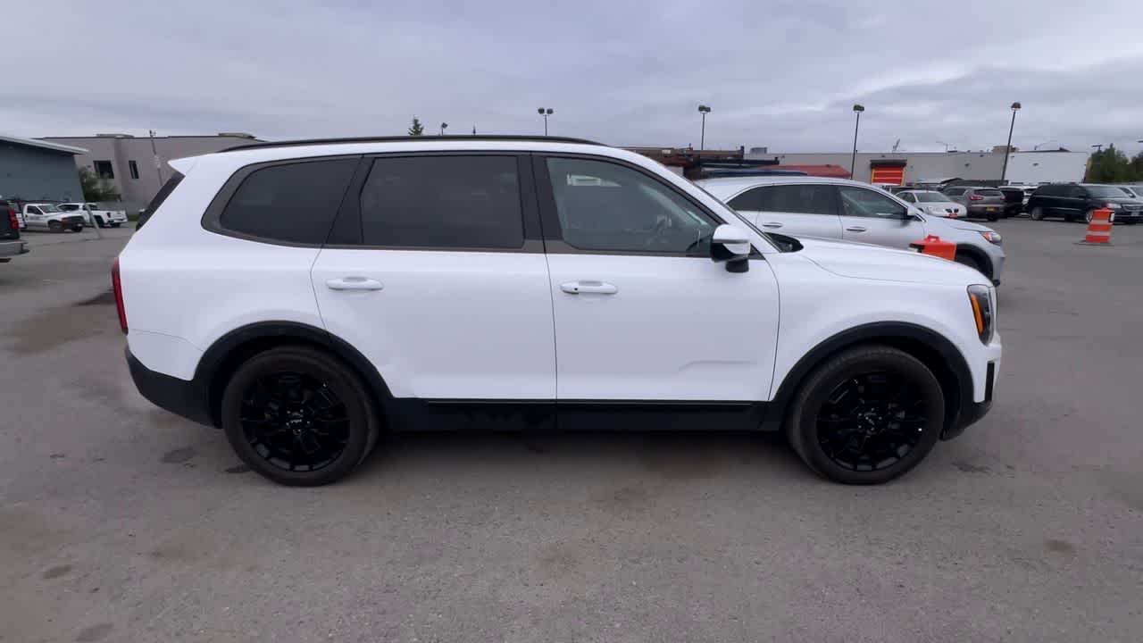 Thumbnail: 2022 Kia Telluride - 9