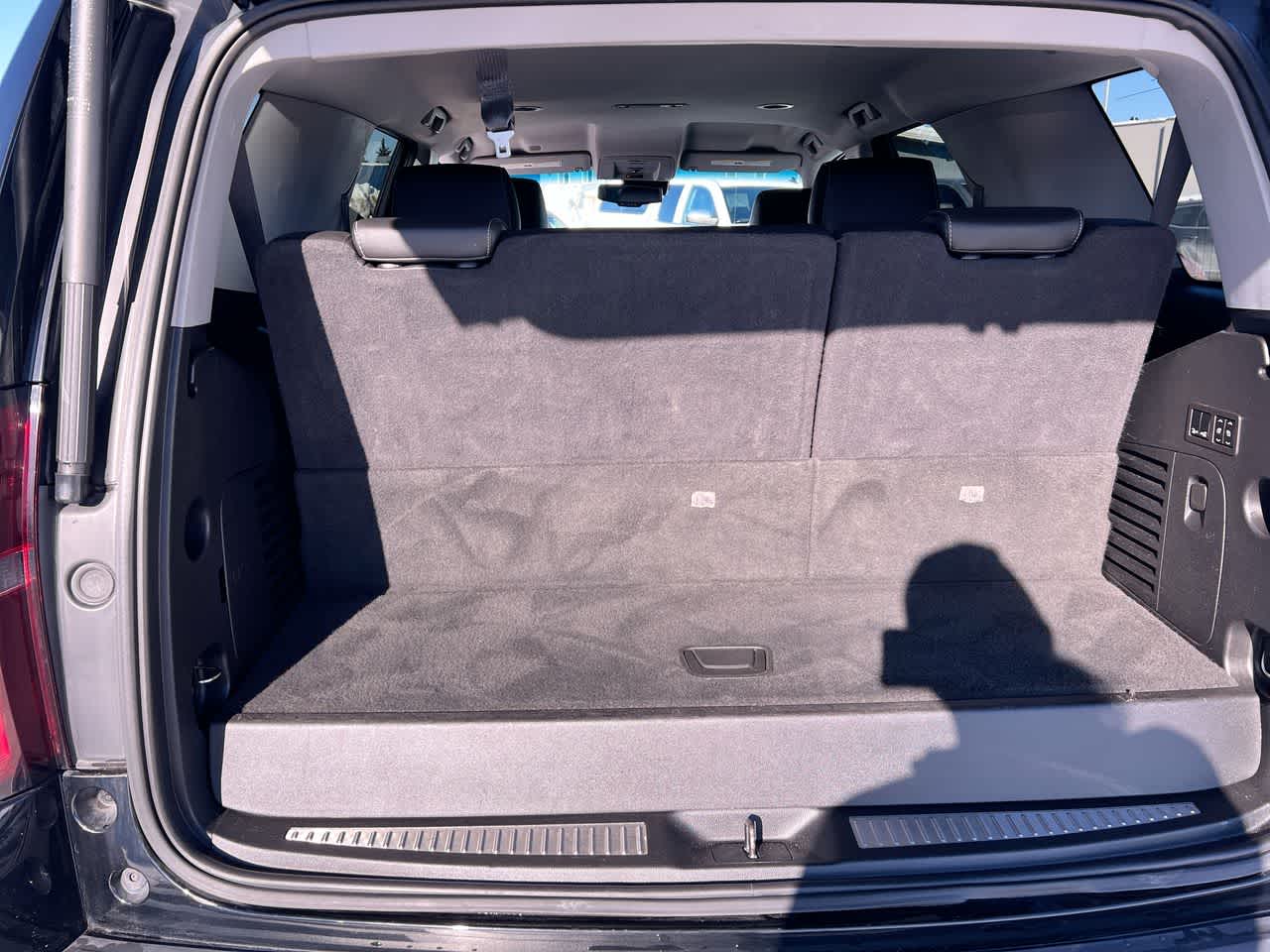 2020 Chevrolet Tahoe Premier - Photo 25