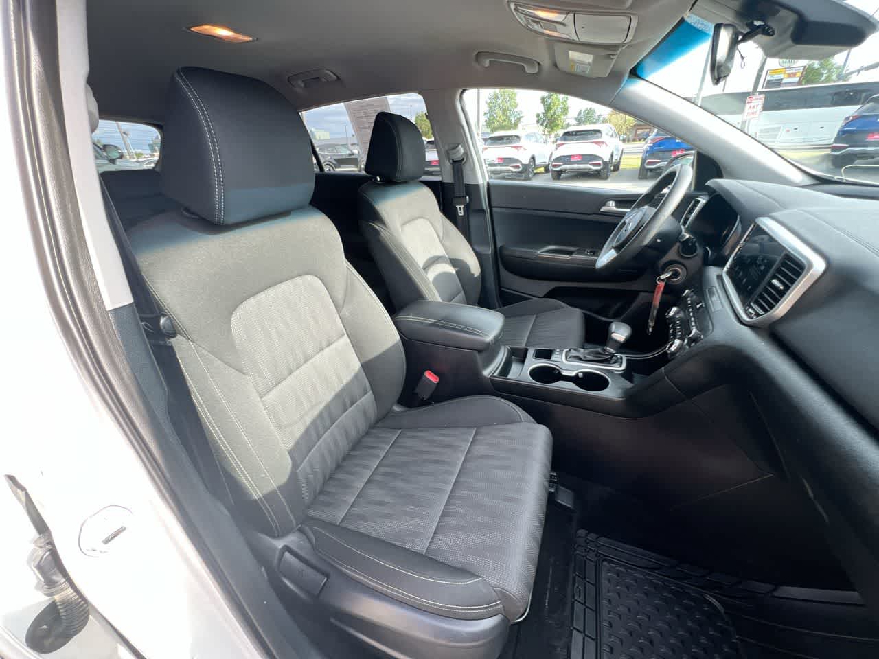 Thumbnail: 2020 Kia Sportage - 28