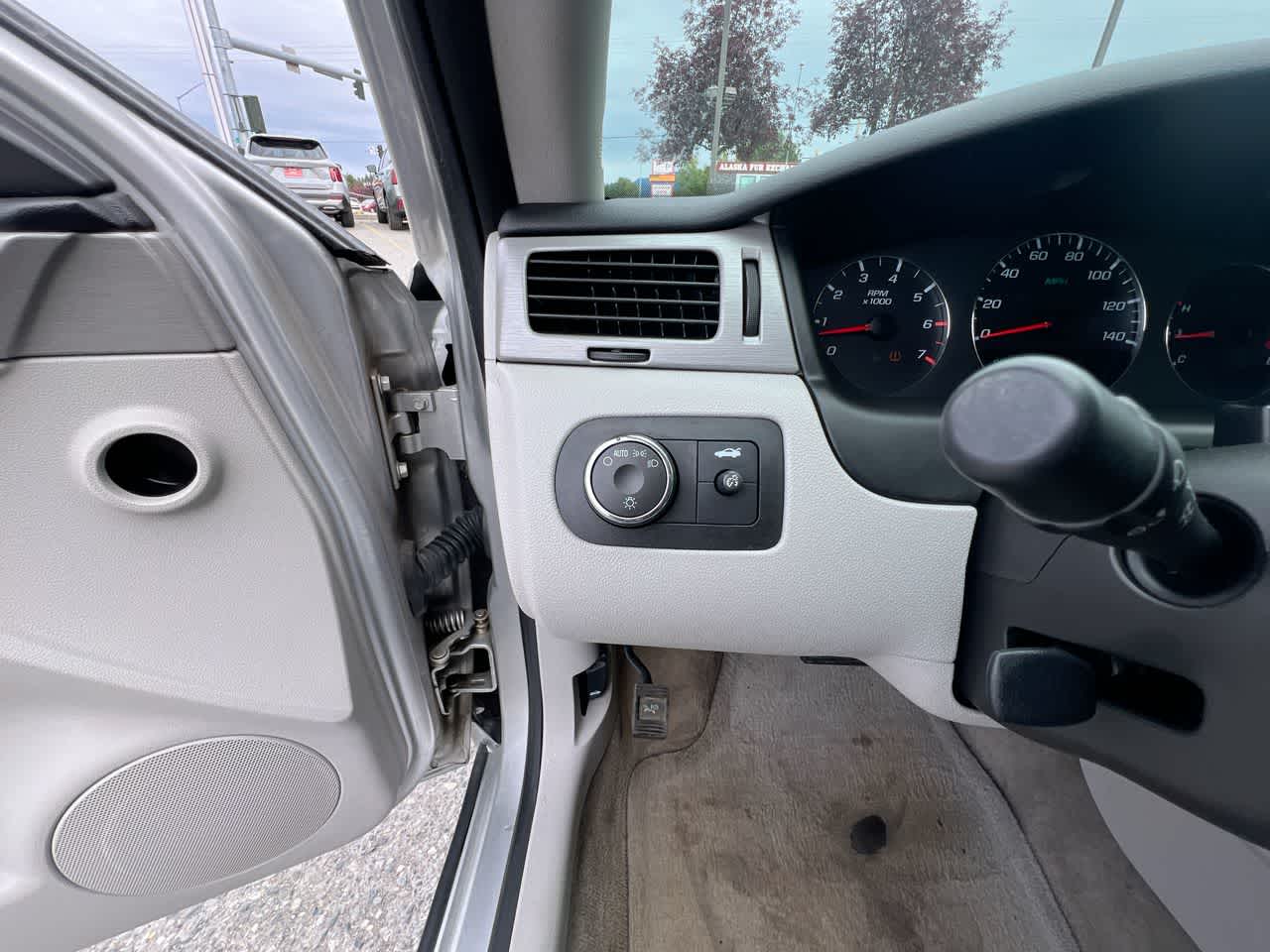 Thumbnail: 2007 Chevrolet Impala - 18
