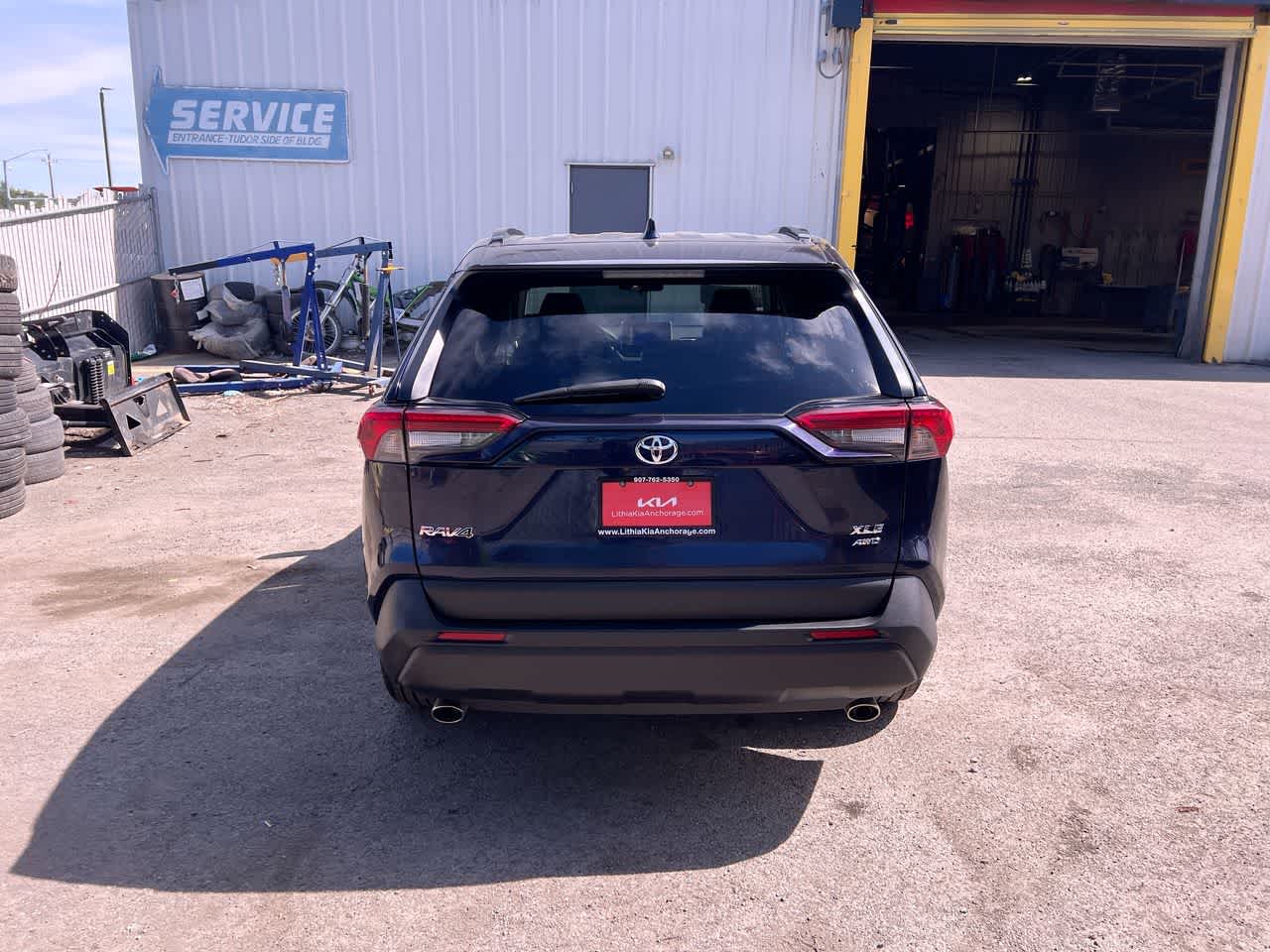 Thumbnail: 2023 Toyota RAV4 - 27
