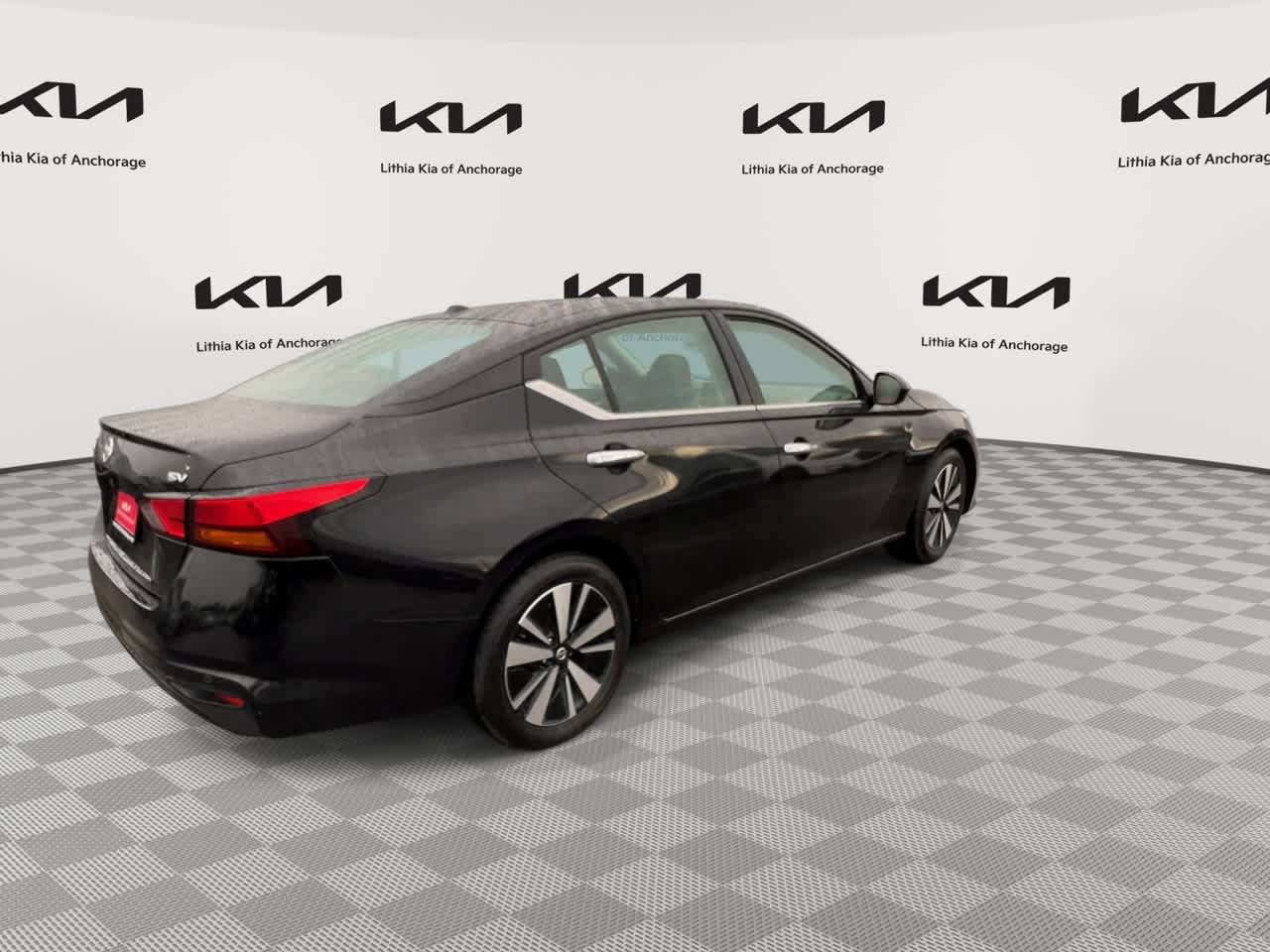 Thumbnail: 2021 Nissan Altima - 9