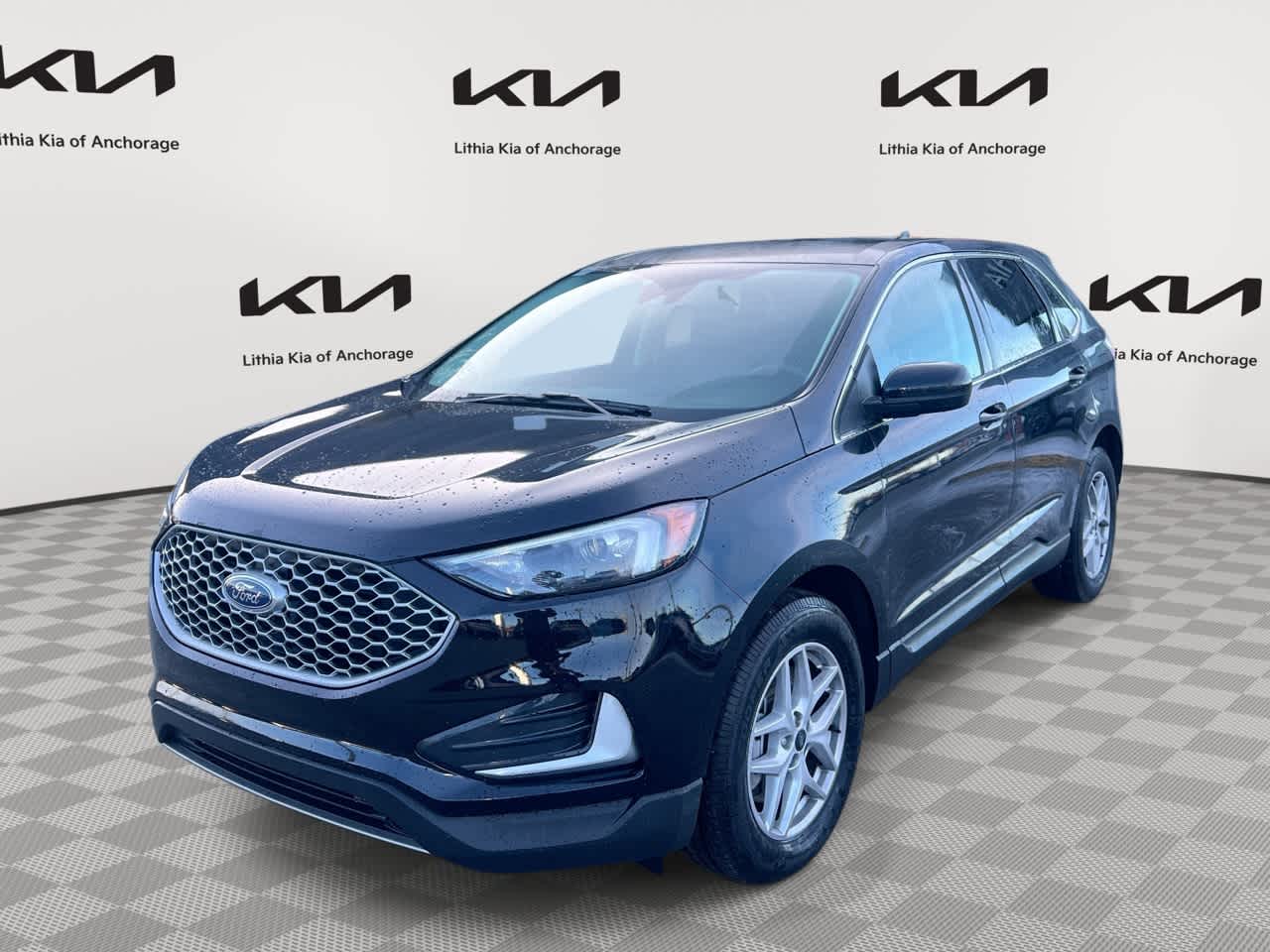 Thumbnail: 2023 Ford Edge - 1