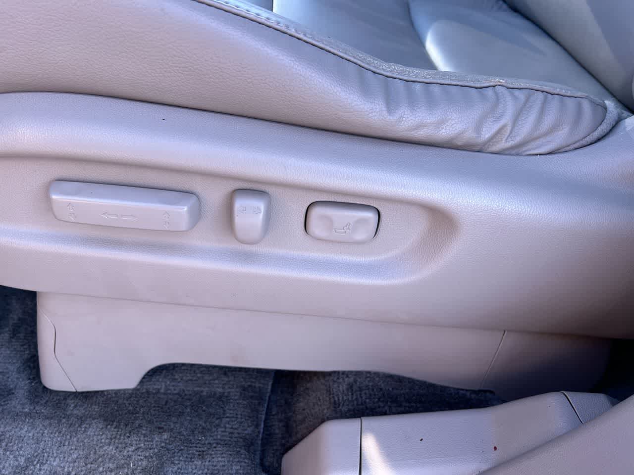 Thumbnail: 2015 Honda Odyssey - 12