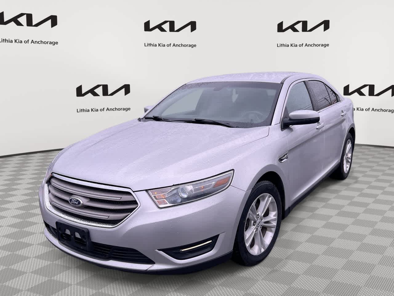 2013 Ford Taurus SEL AWD's photo