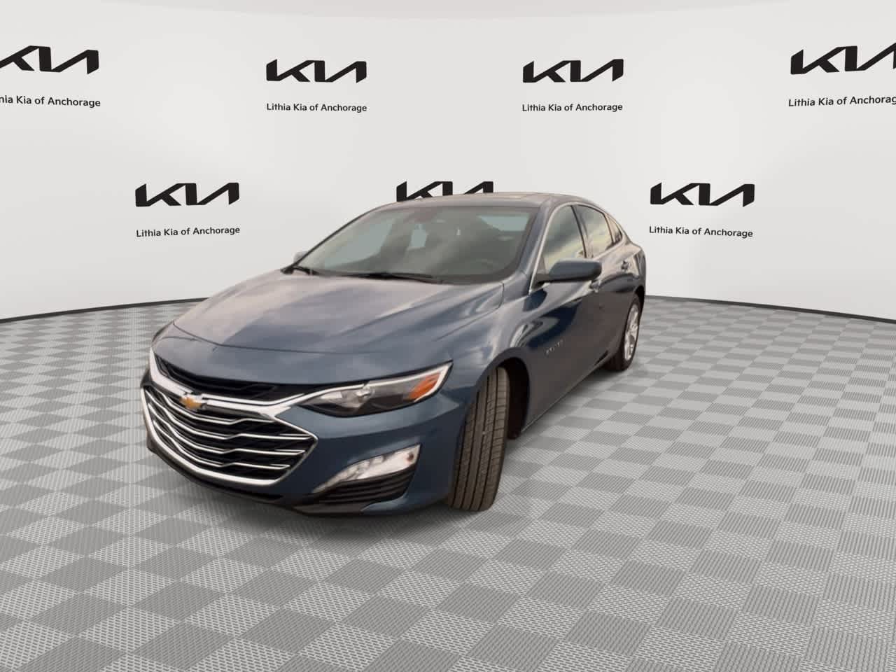 Thumbnail: 2024 Chevrolet Malibu - 4