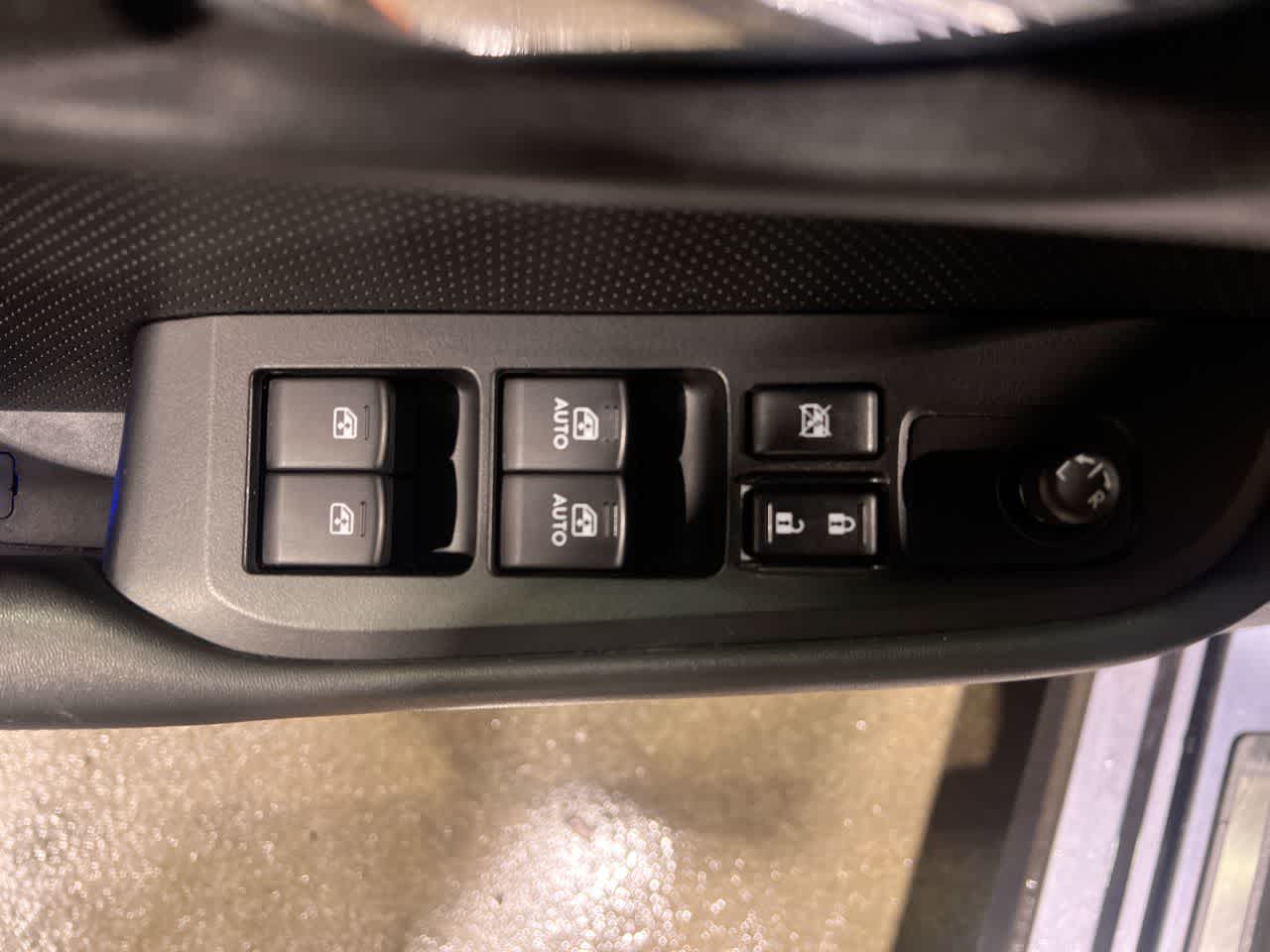 Thumbnail: 2016 Subaru Legacy - 13