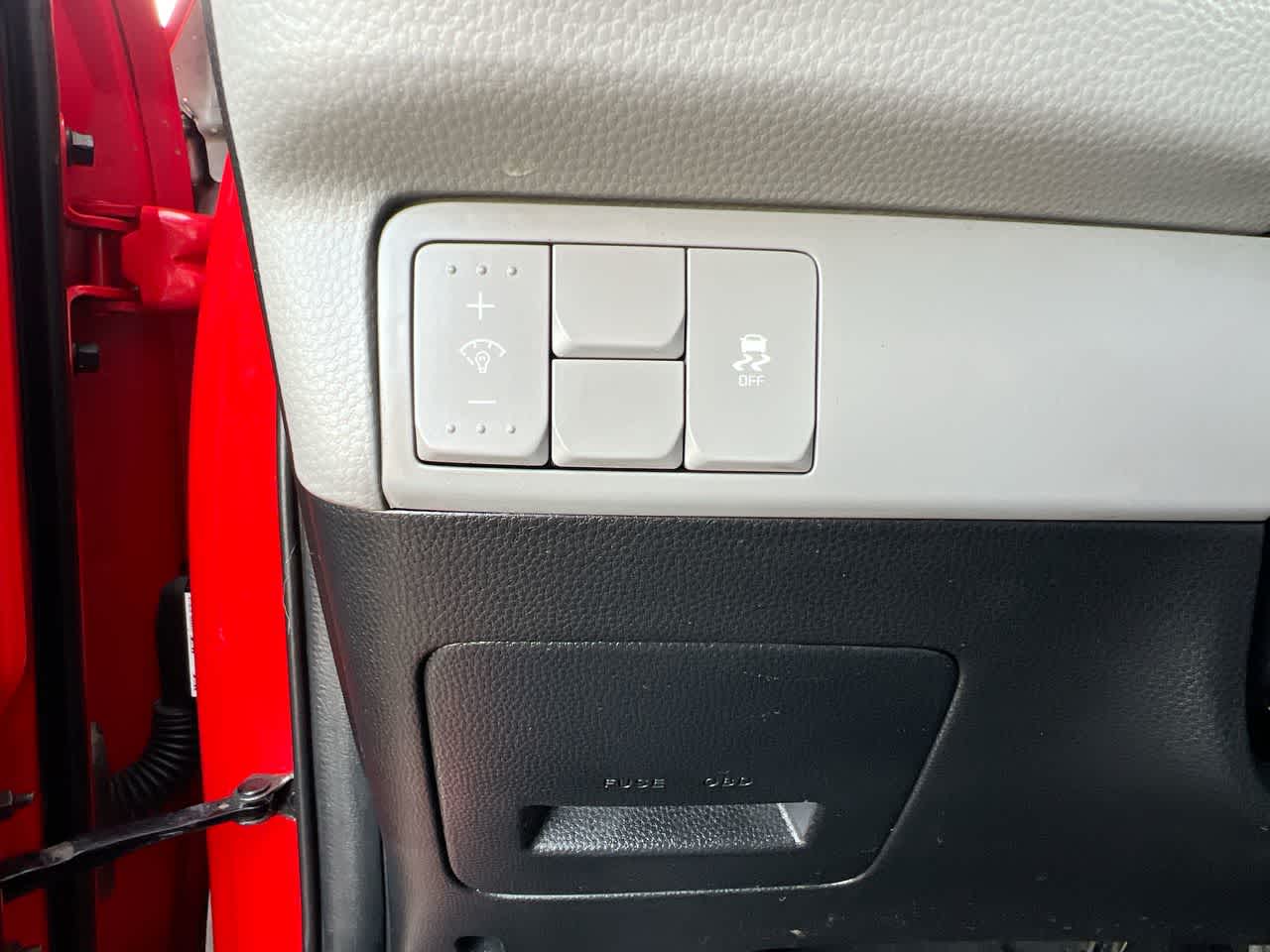 Thumbnail: 2019 Kia Soul - 18