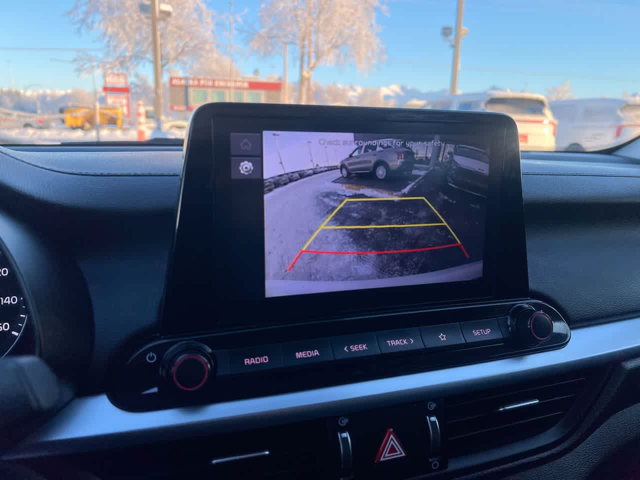 Thumbnail: 2022 Kia Forte - 17