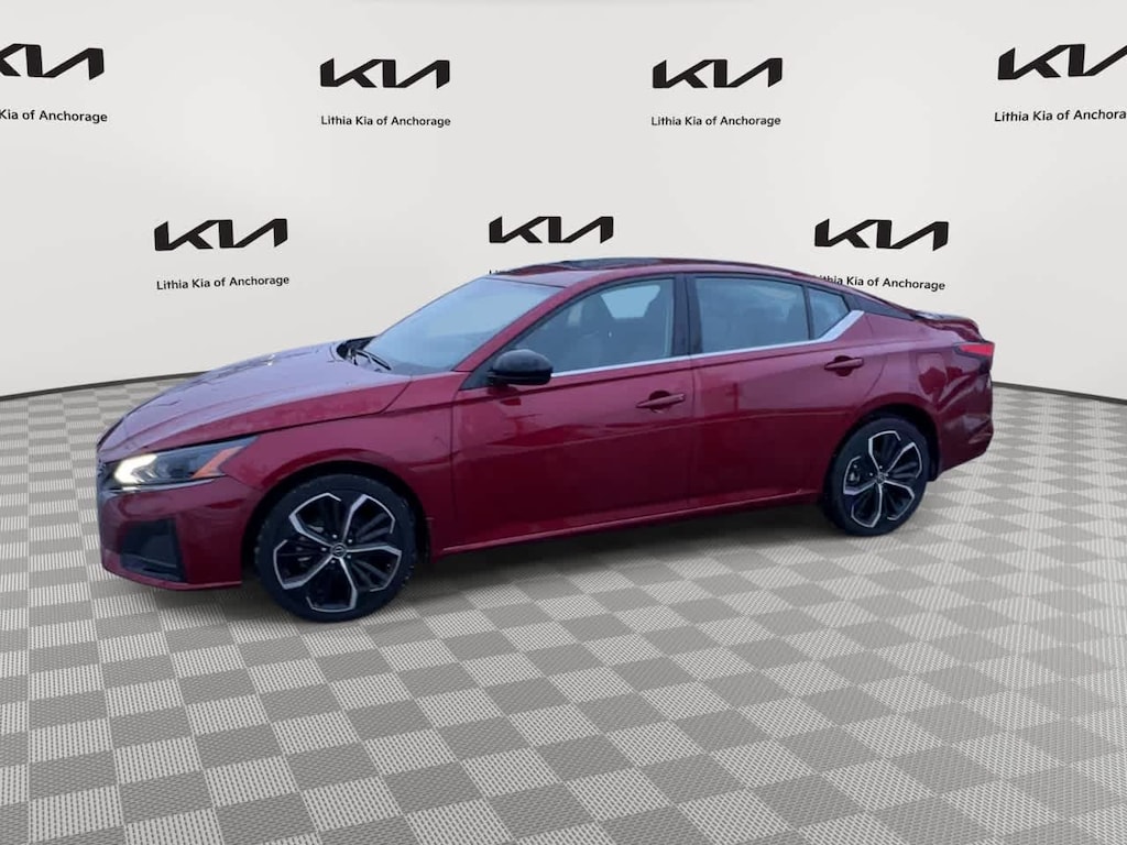 Used 2023 Nissan Altima 2.5 SR Sedan