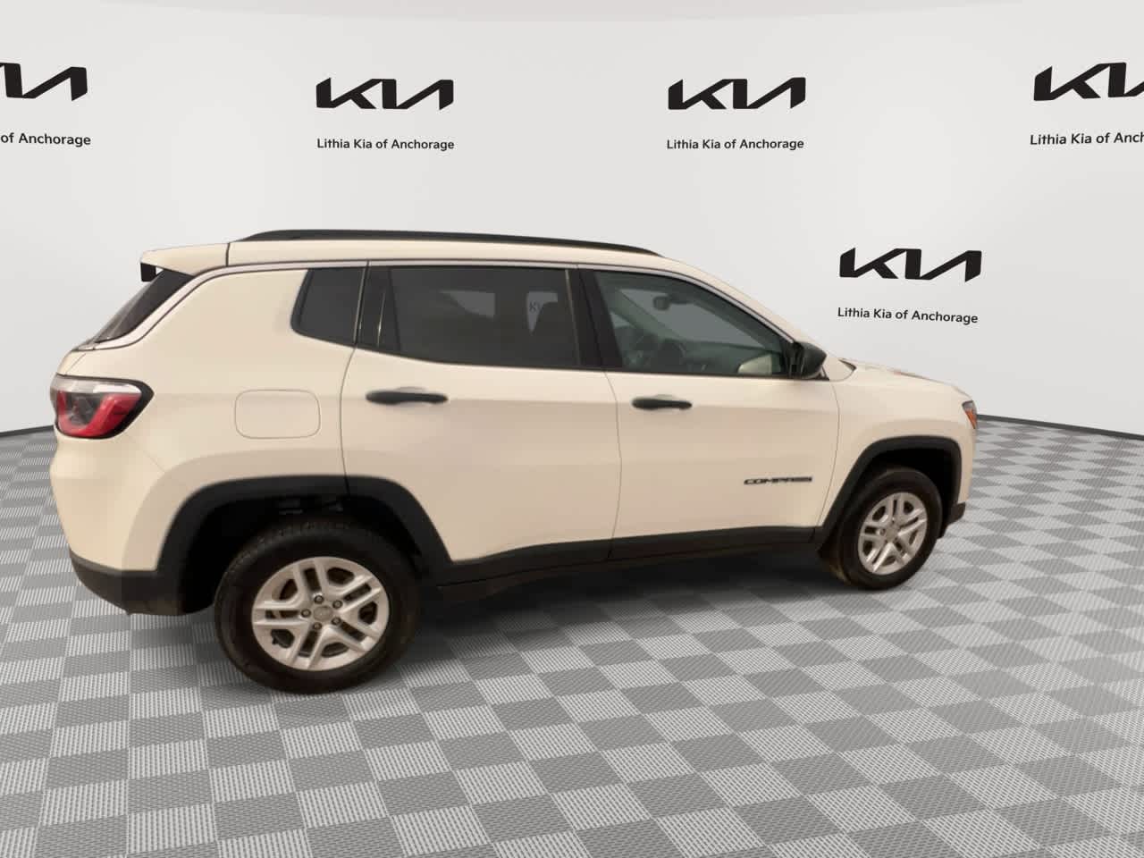Thumbnail: 2019 Jeep Compass - 2