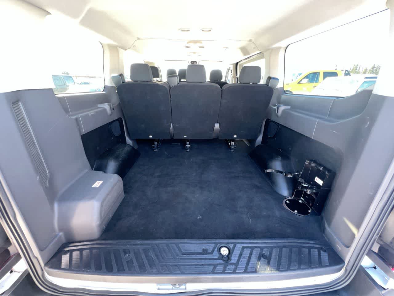 Thumbnail: 2020 Ford Econoline - 25