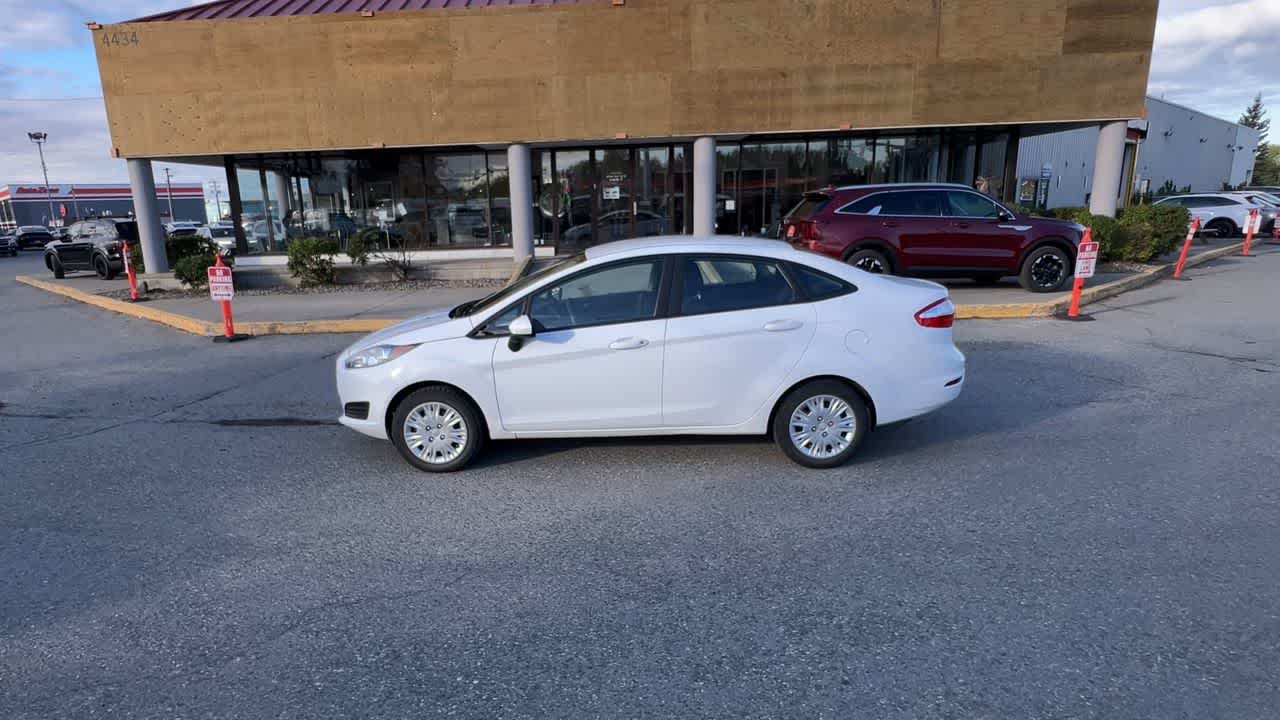 Thumbnail: 2019 Ford Fiesta - 5