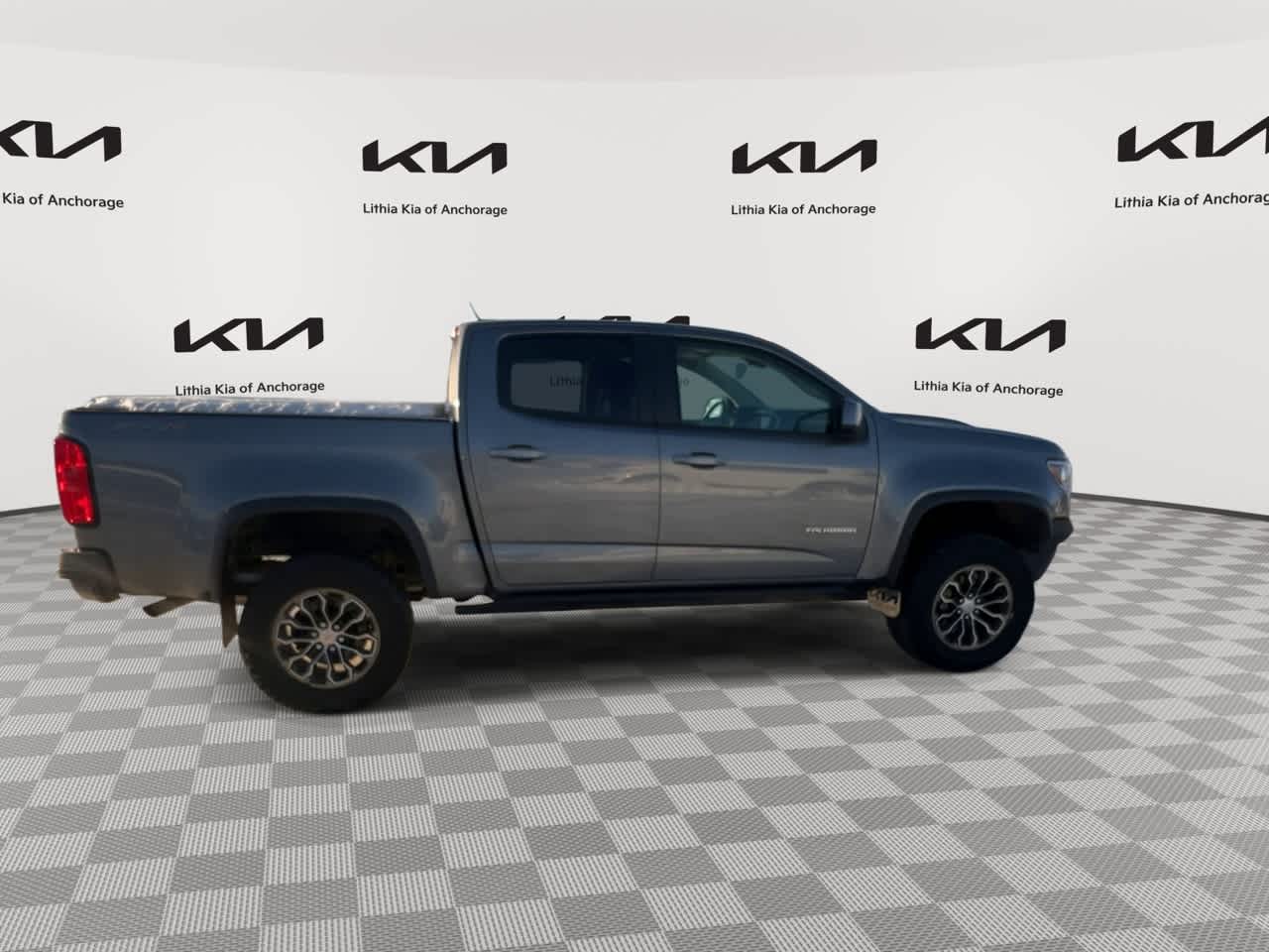 Thumbnail: 2020 Chevrolet Colorado - 3
