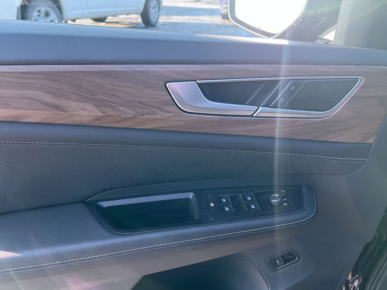 Thumbnail: 2025 Volkswagen Atlas - 12