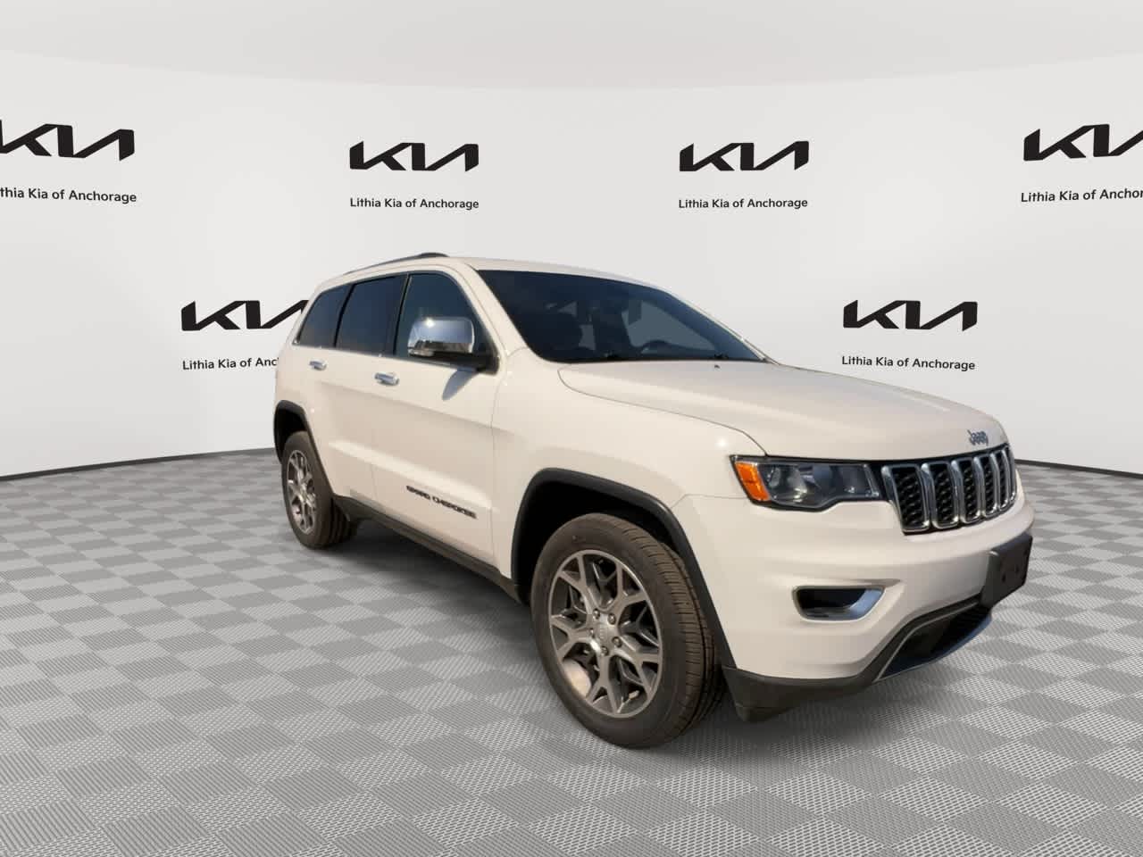 Thumbnail: 2019 Jeep Grand Cherokee - 2