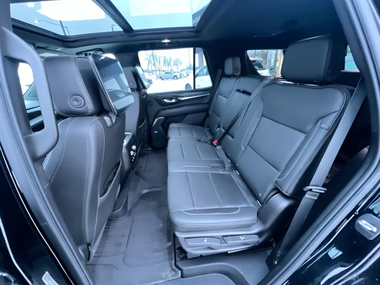 Thumbnail: 2021 GMC Yukon - 23