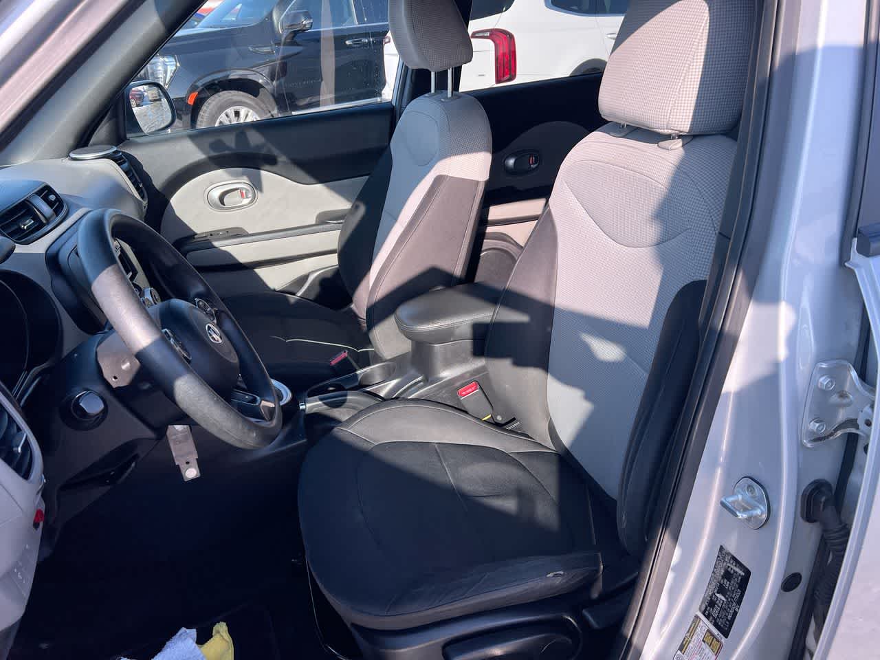 Thumbnail: 2014 Kia Soul - 11