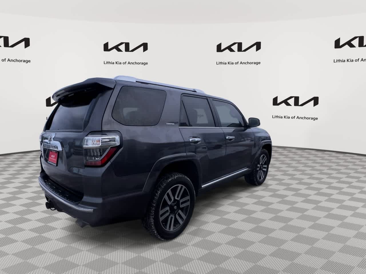 Thumbnail: 2022 Toyota 4Runner - 8