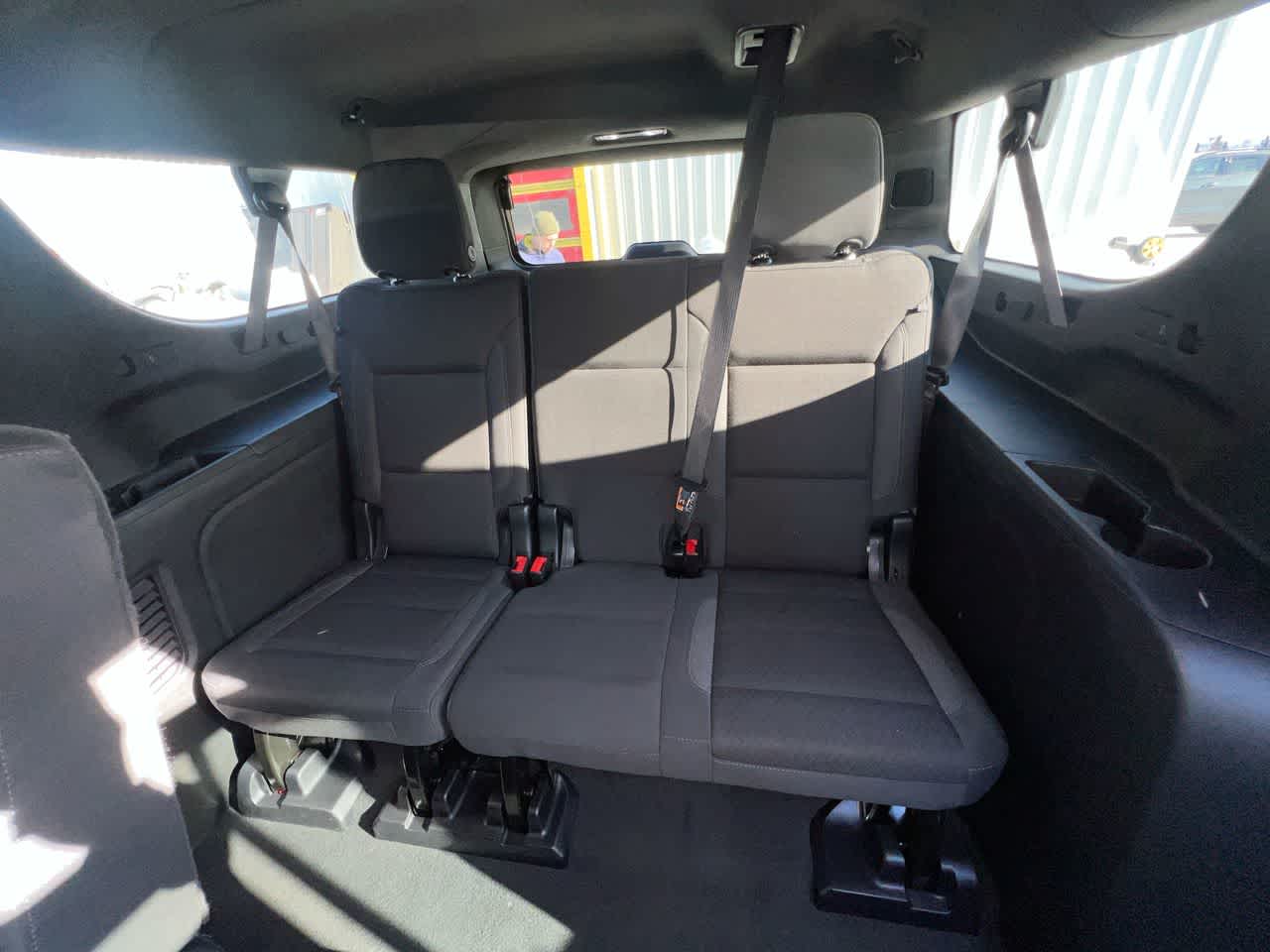 Thumbnail: 2025 Chevrolet Suburban - 24