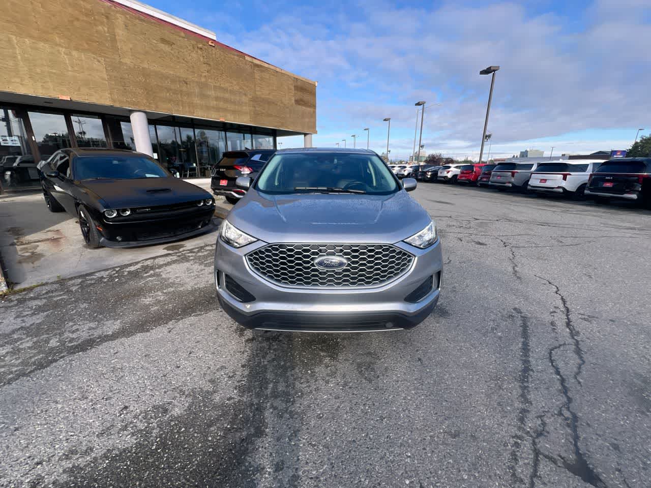 Thumbnail: 2023 Ford Edge - 29