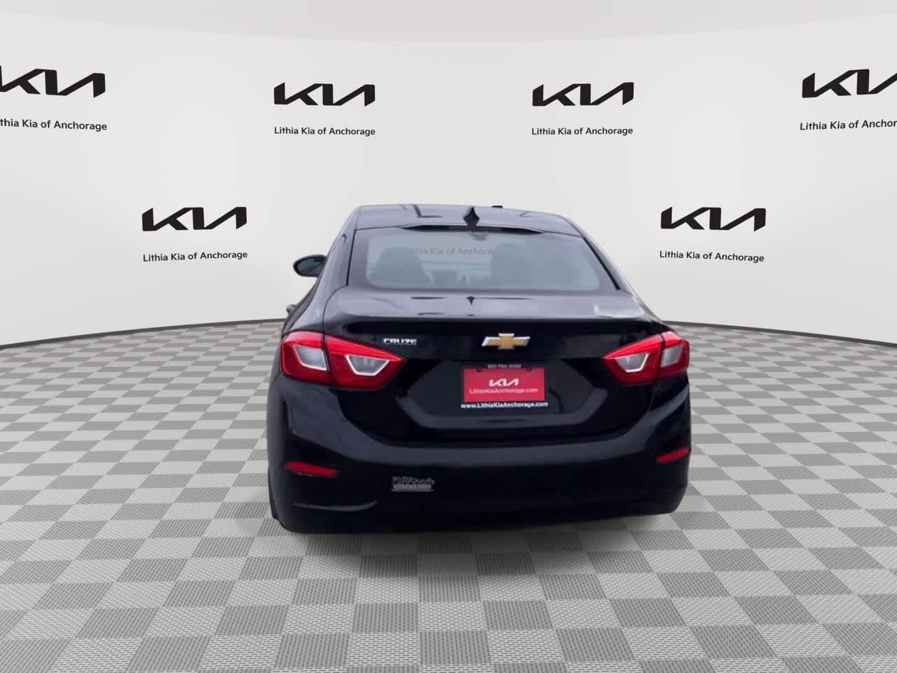 Thumbnail: 2018 Chevrolet Cruze - 7