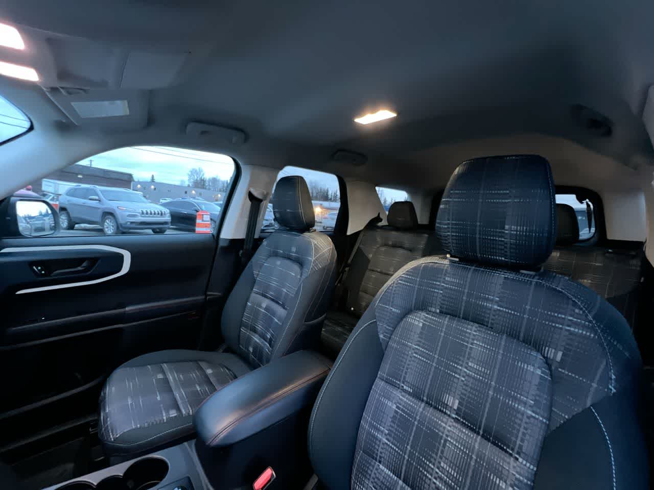 Thumbnail: 2023 Ford Bronco Sport - 22