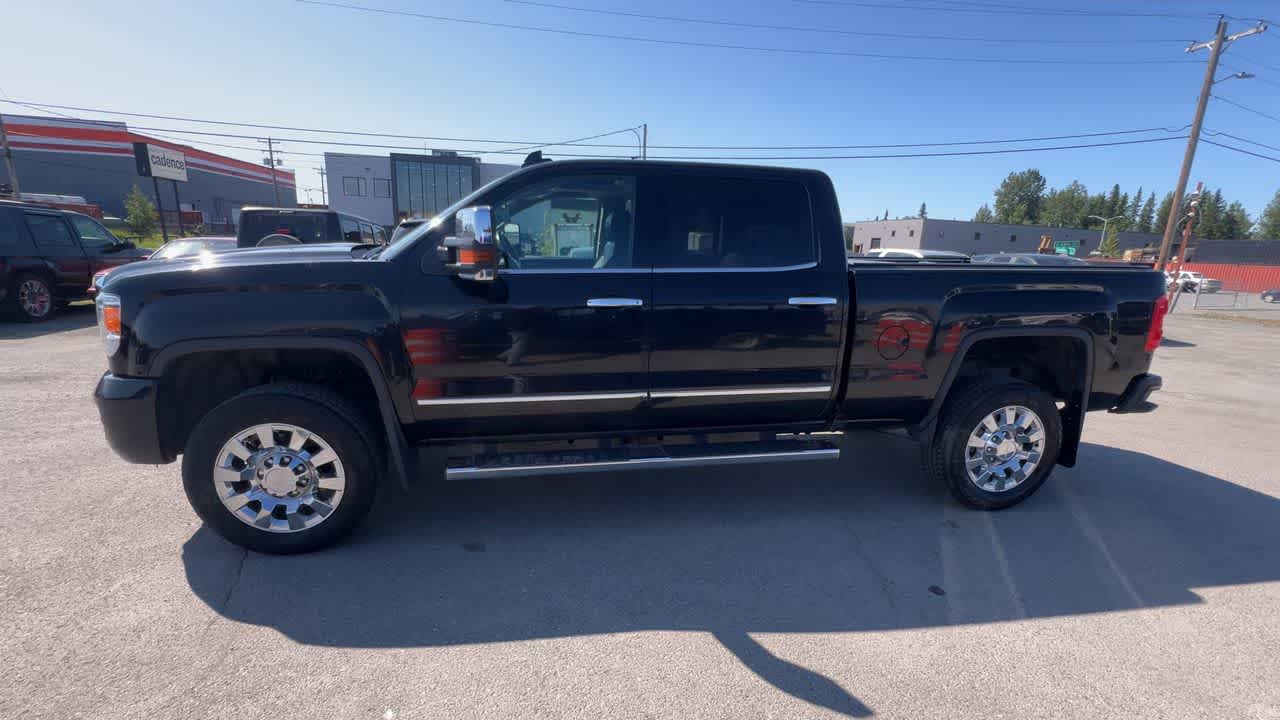 2017 GMC Sierra 2500 Denali 5