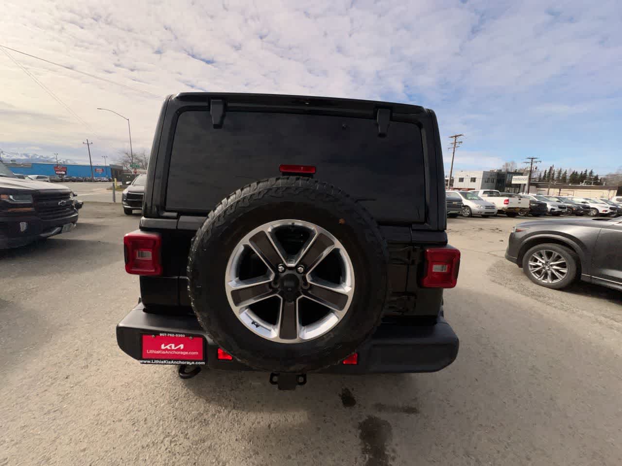Thumbnail: 2020 Jeep Wrangler - 25