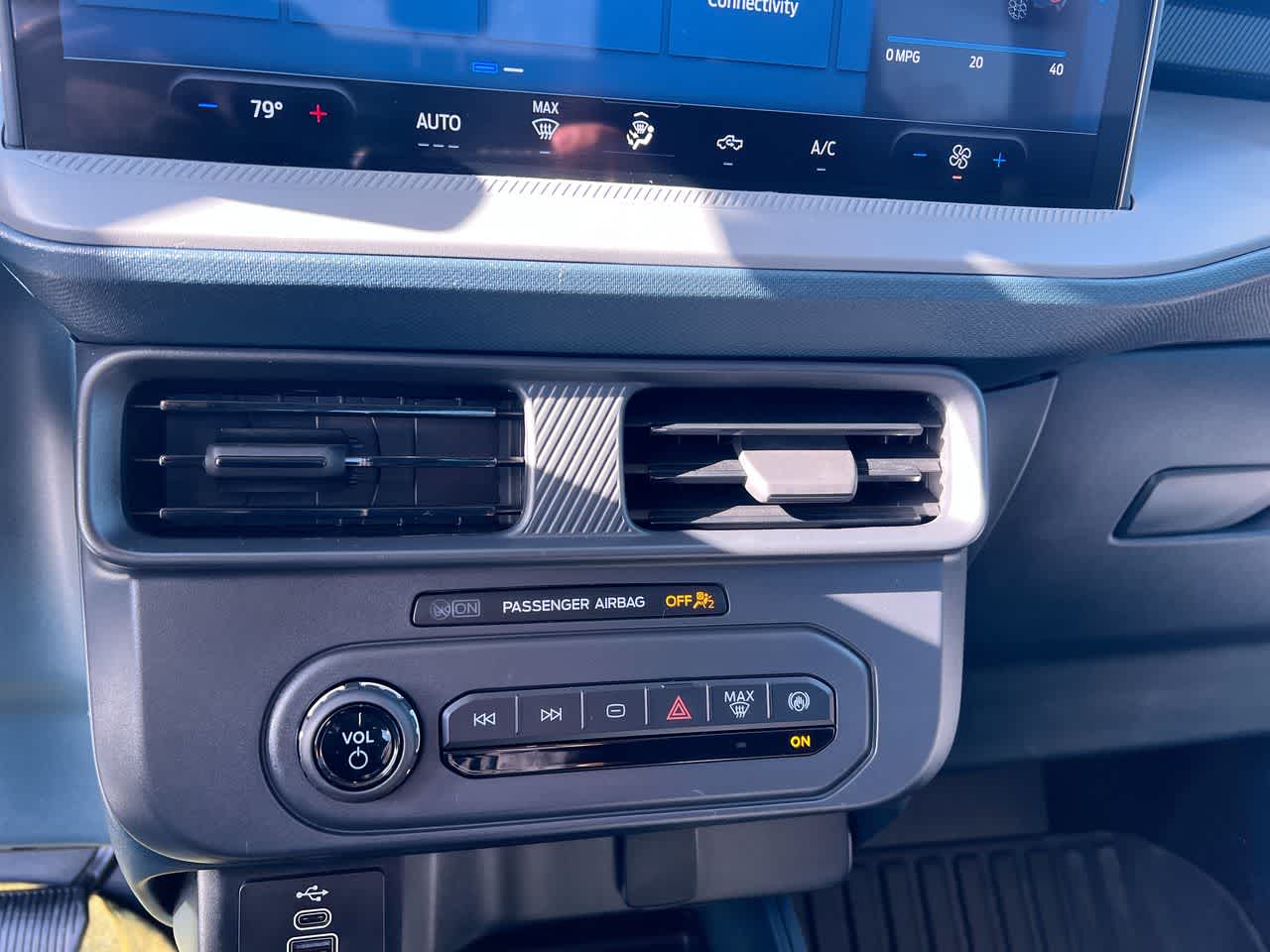 Thumbnail: 2025 Ford Maverick - 19