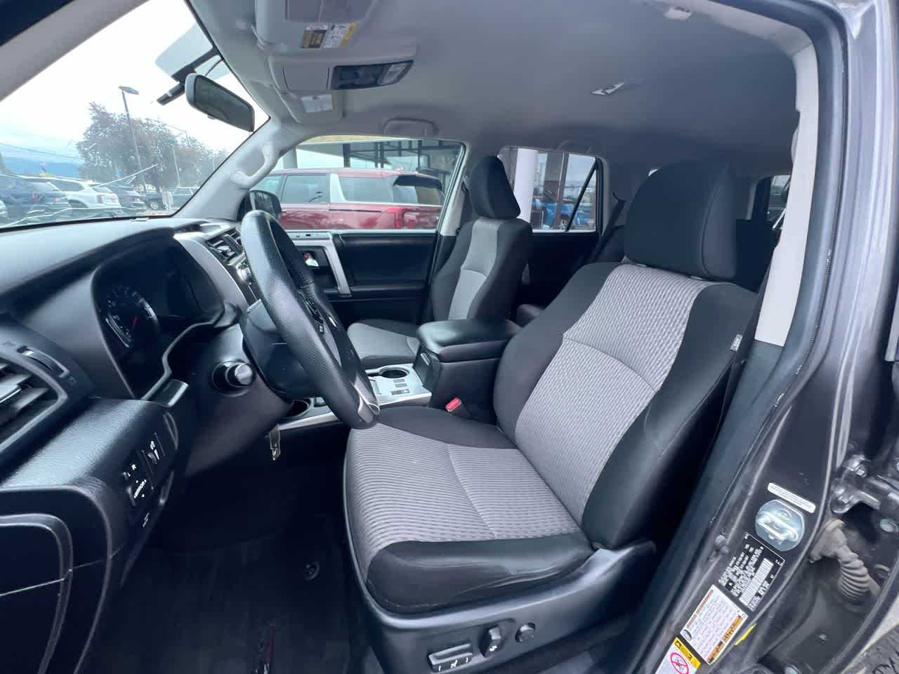 Thumbnail: 2019 Toyota 4Runner - 11
