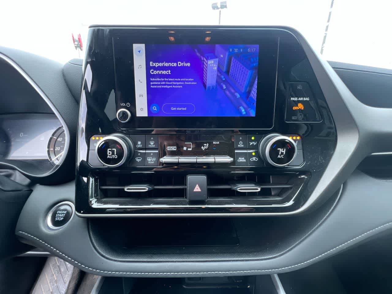 Thumbnail: 2024 Toyota Highlander - 19