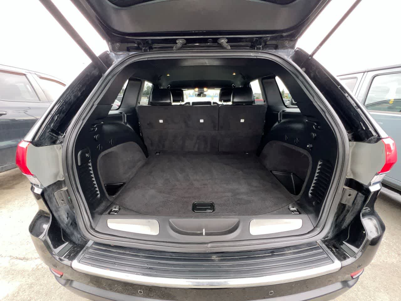 Thumbnail: 2019 Jeep Grand Cherokee - 25
