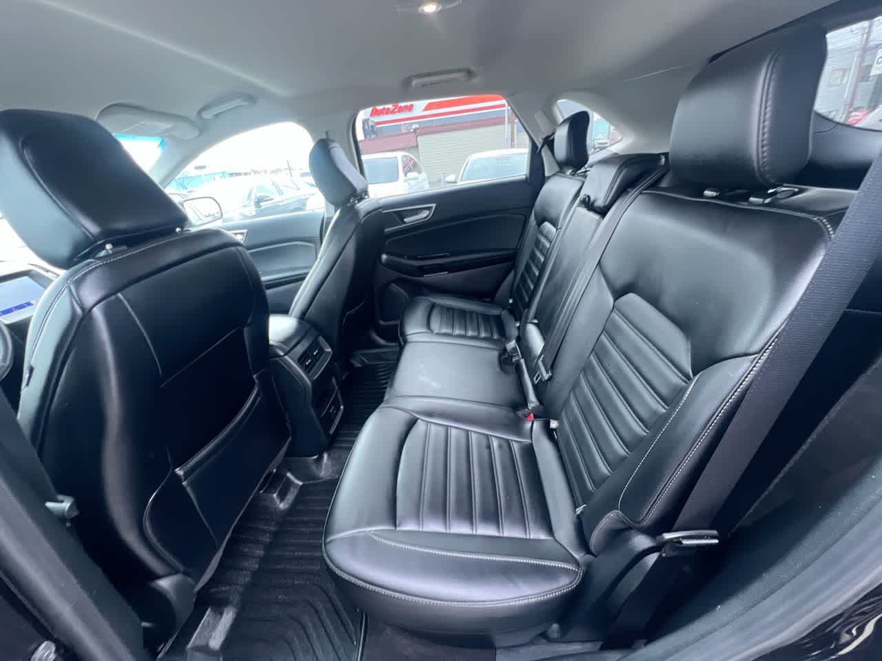 Thumbnail: 2020 Ford Edge - 23
