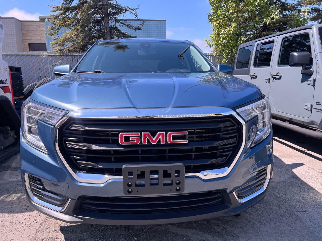 Thumbnail: 2024 GMC Terrain - 29