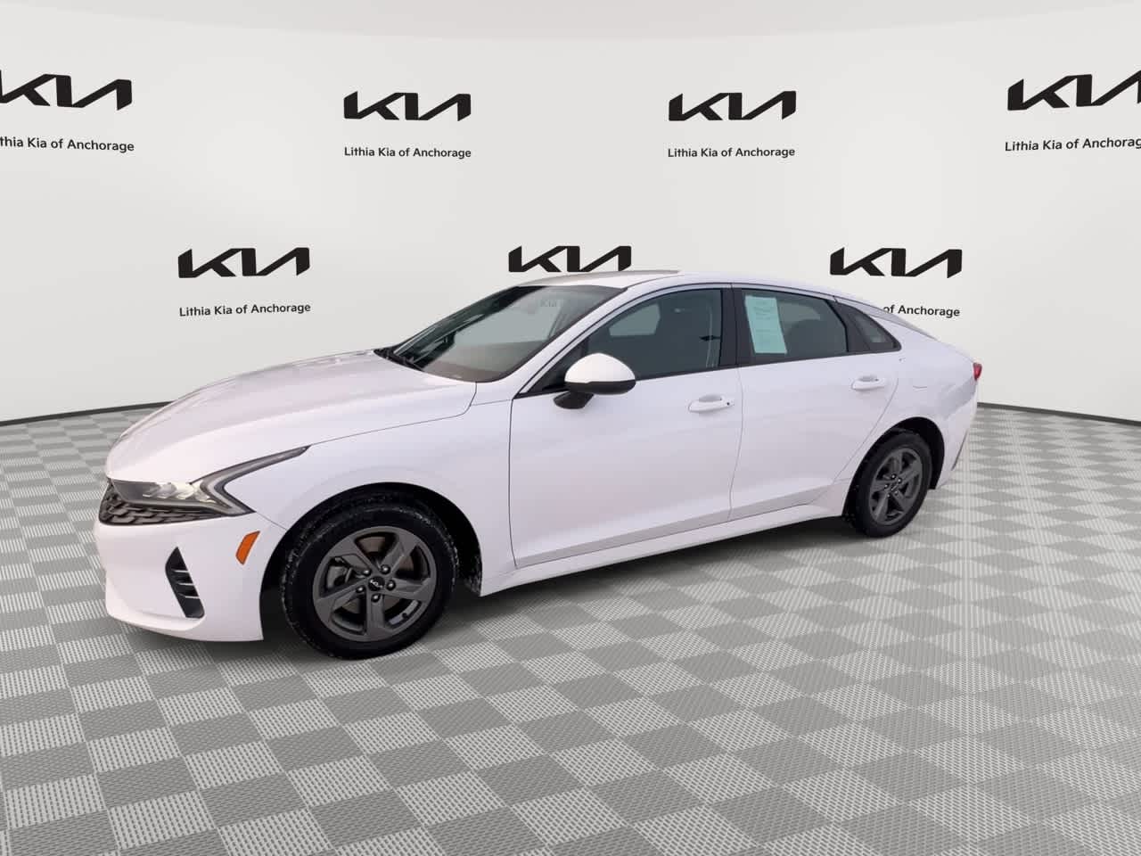 2023 Kia K5 LXS photo 4
