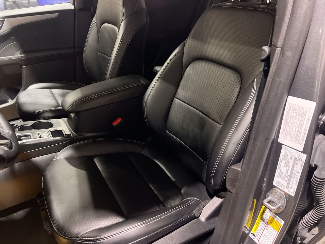 Thumbnail: 2023 Ford Escape - 11