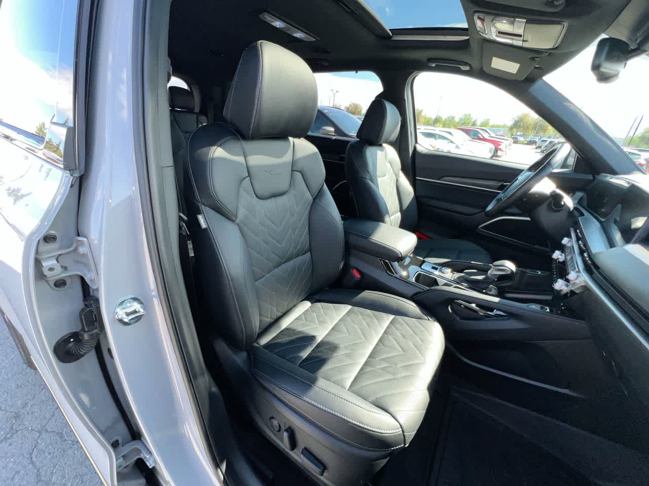 Thumbnail: 2025 Kia Telluride - 28