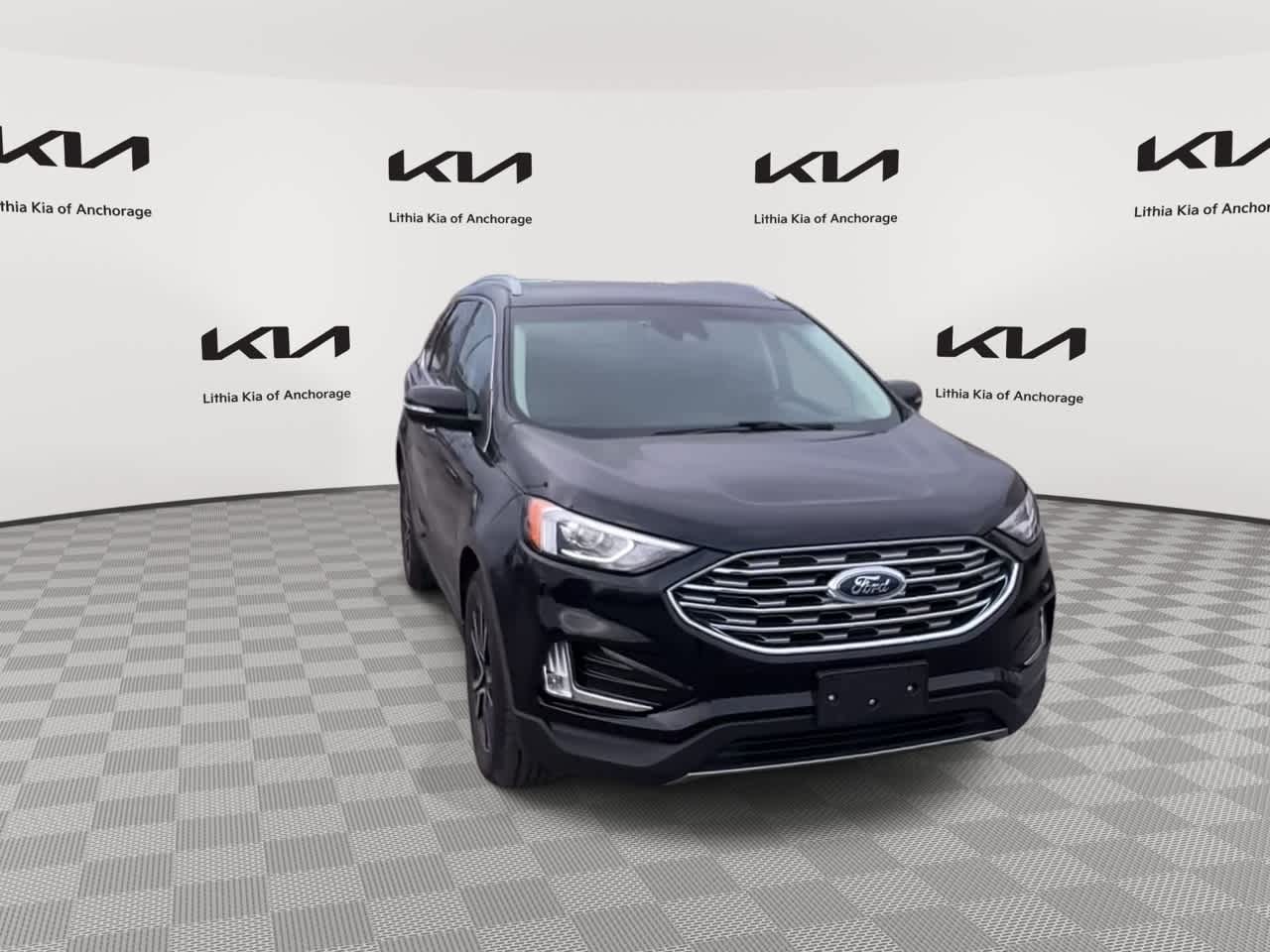 Thumbnail: 2020 Ford Edge - 6