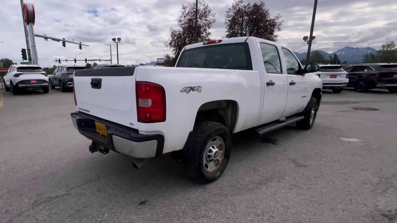 Thumbnail: 2014 Chevrolet Silverado 1500 - 8