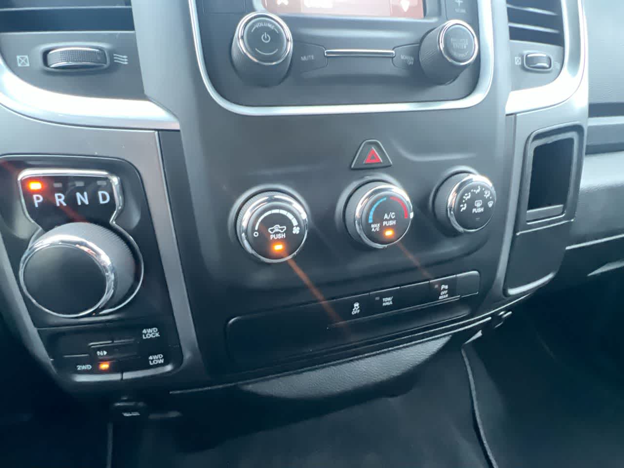 Thumbnail: 2024 RAM 1500 Classic - 19