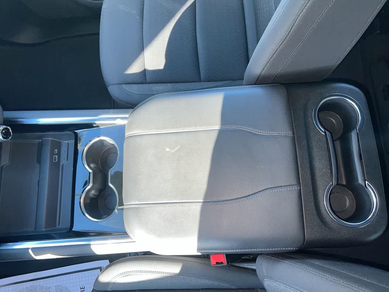 Thumbnail: 2025 Chevrolet Suburban - 21