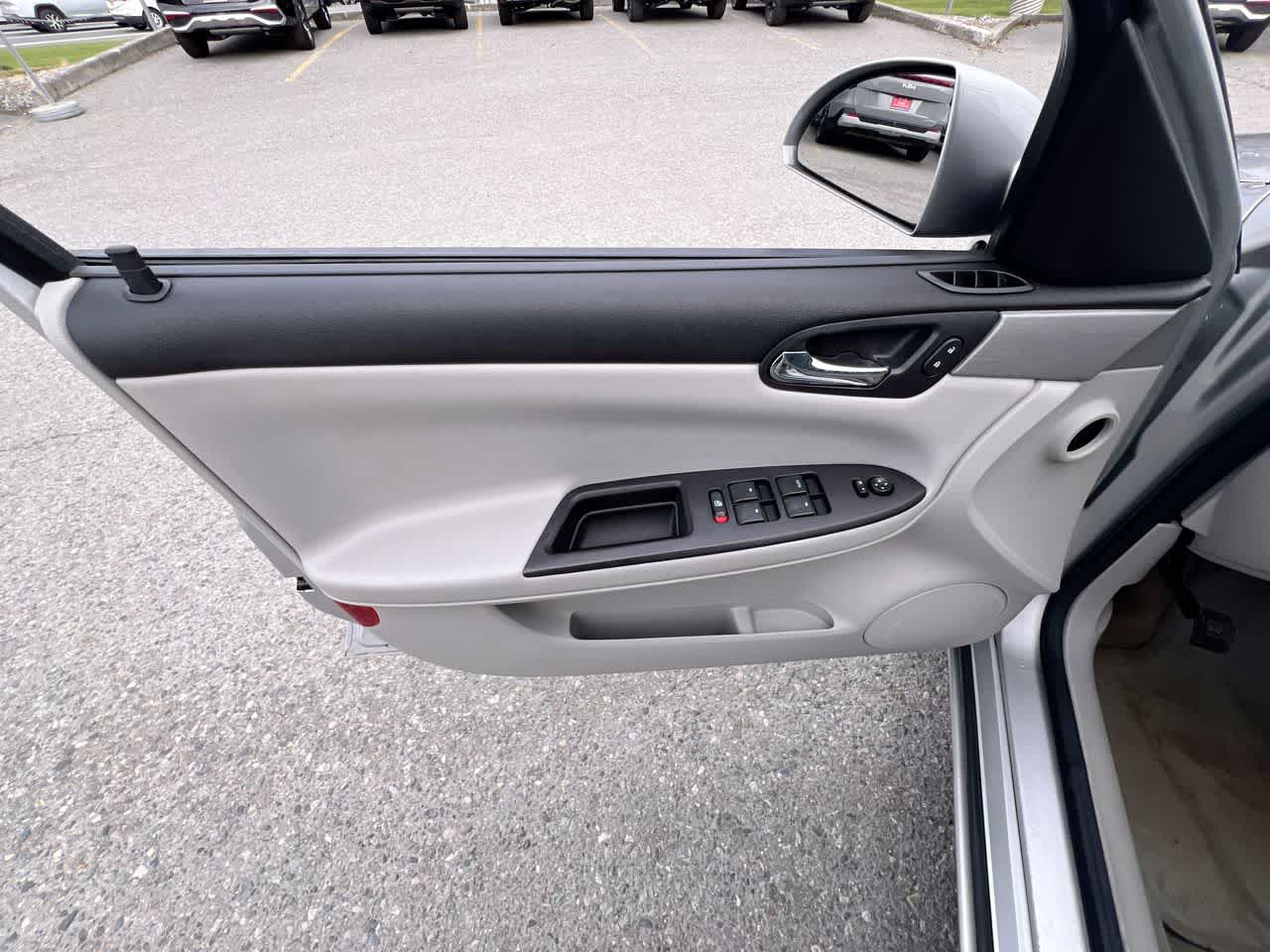 Thumbnail: 2007 Chevrolet Impala - 13