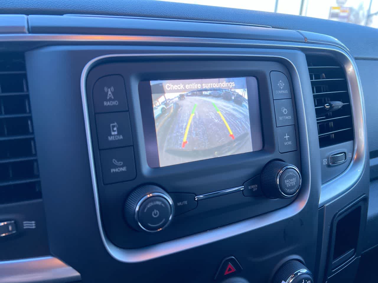 Thumbnail: 2024 RAM 1500 Classic - 17