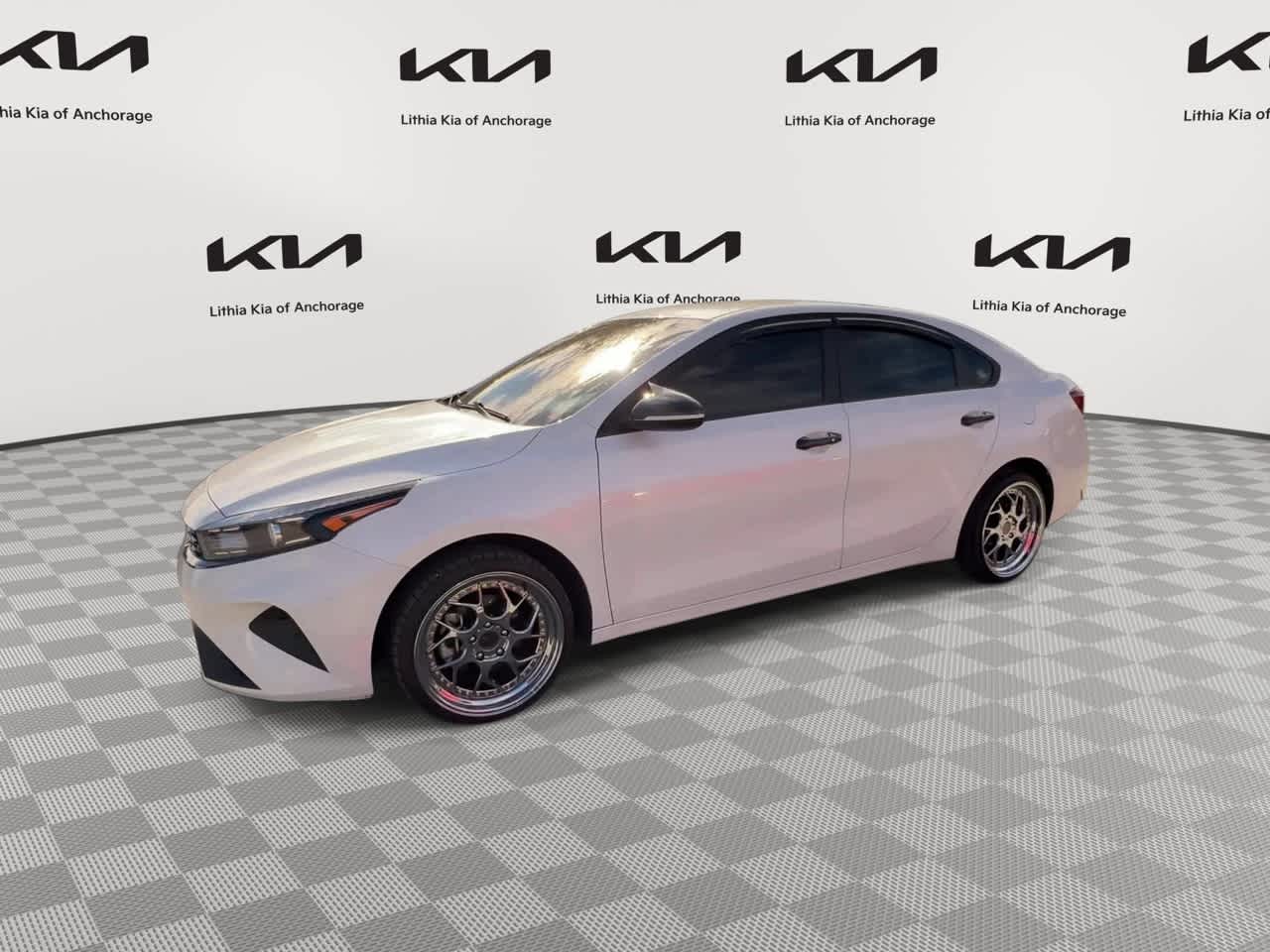 Thumbnail: 2024 Kia Forte - 5