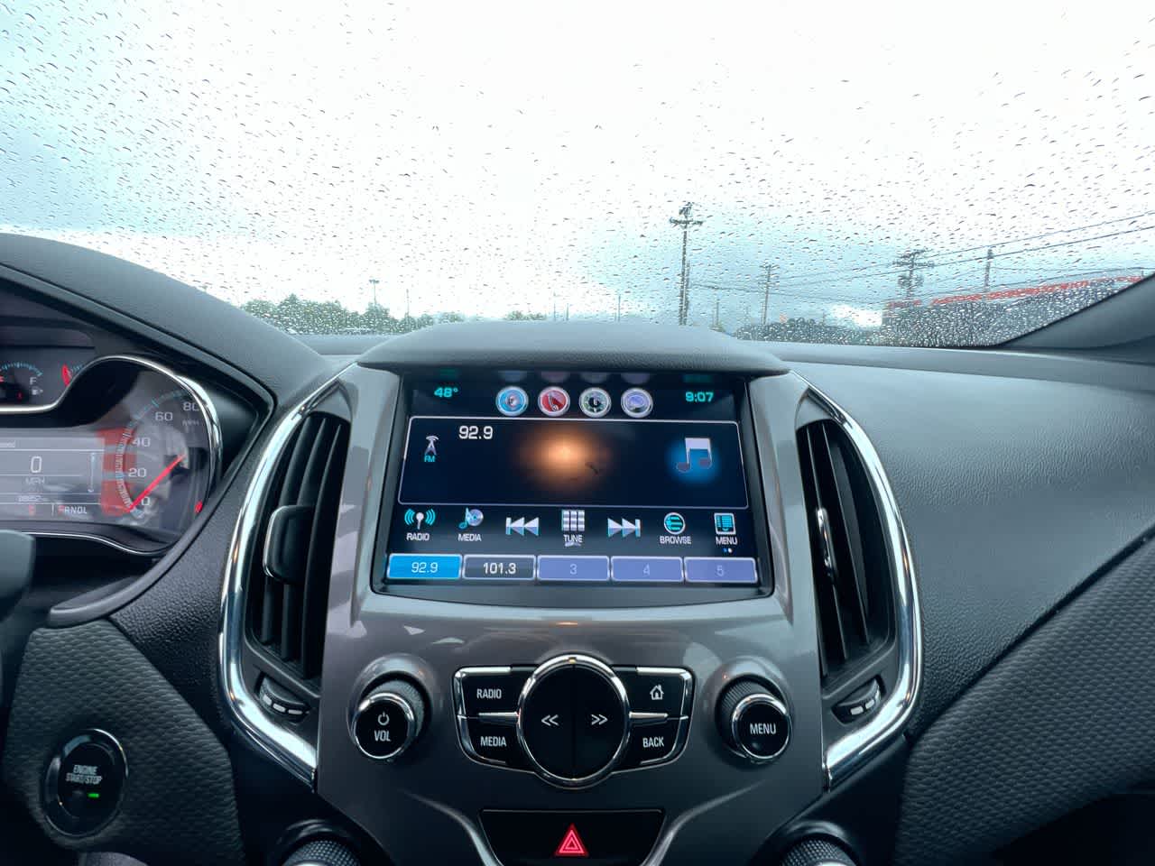 2017 Chevrolet Cruze LT 16